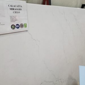 Calacatta Miraggio Cielo (126x63)(very white) MSI G-7
