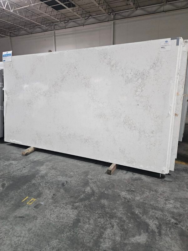 Calacatta Apex (Jumbo Size 138x75)While Supply Last  * Cosmos