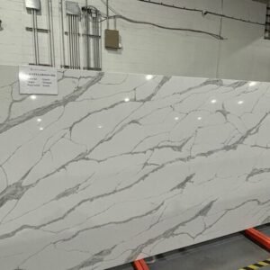 Calacatta Giorgio MQ (127x64)Easy Stone