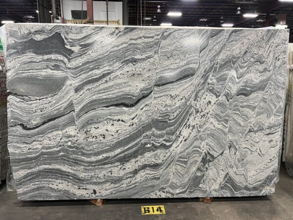Silver Cloud Leathered (109x80 Avg 60.55 sq.ft) M&F