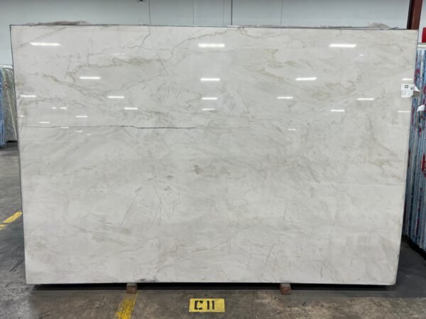 White Lux Lot # 12683 M&F