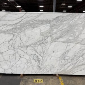 Calacatta Gold Dual  Polish/Hond (139x78=75.29 Avg sqft) M&F